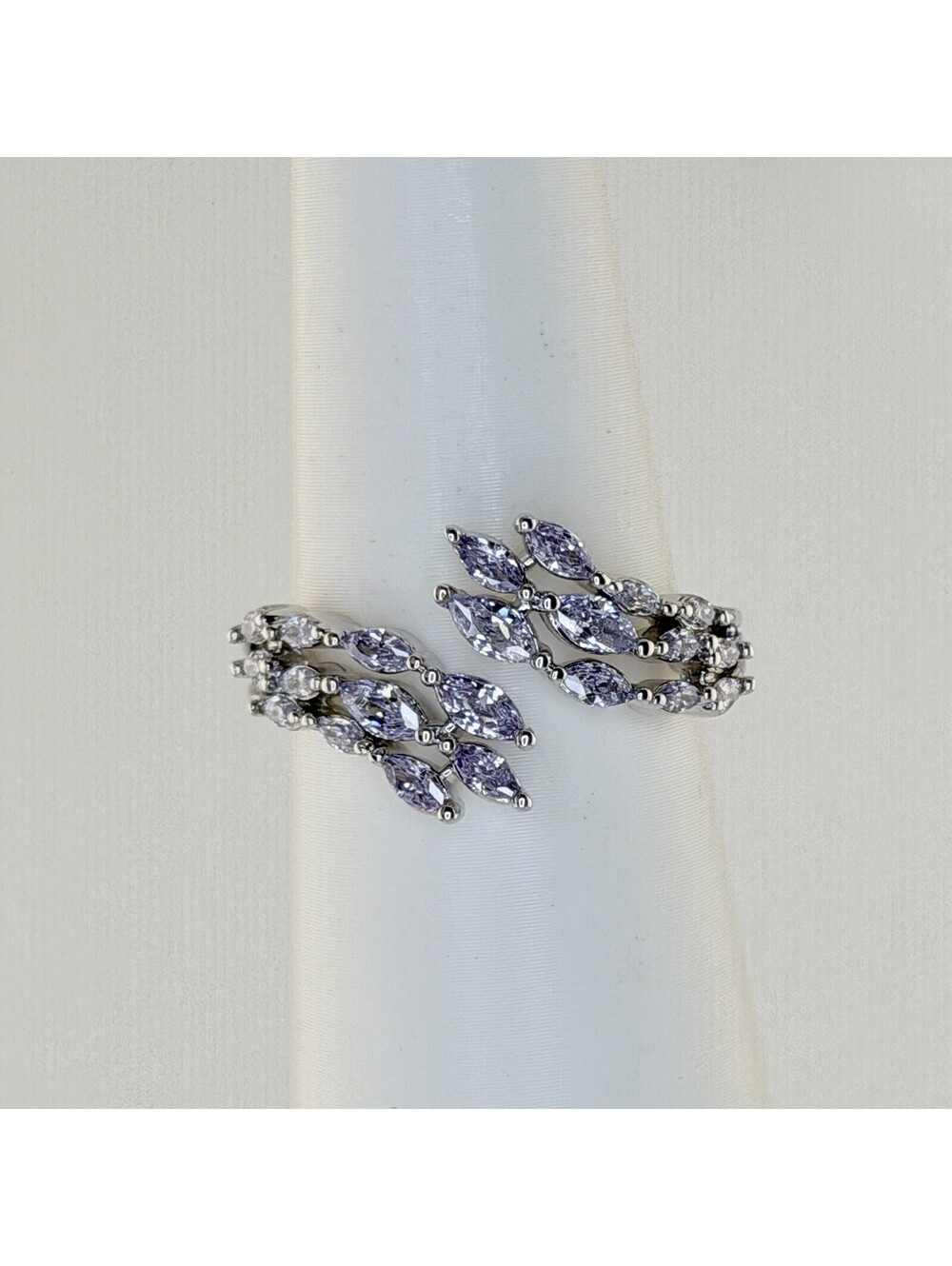 Bomb Party Ring Sz 10 “Winged Collision” RG94229 Light Tanzanite on Rhodium